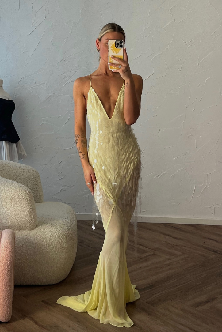 Aaliyah | Robe longue sans manches à col en V – Élégance intemporelle et silhouette flatteuse