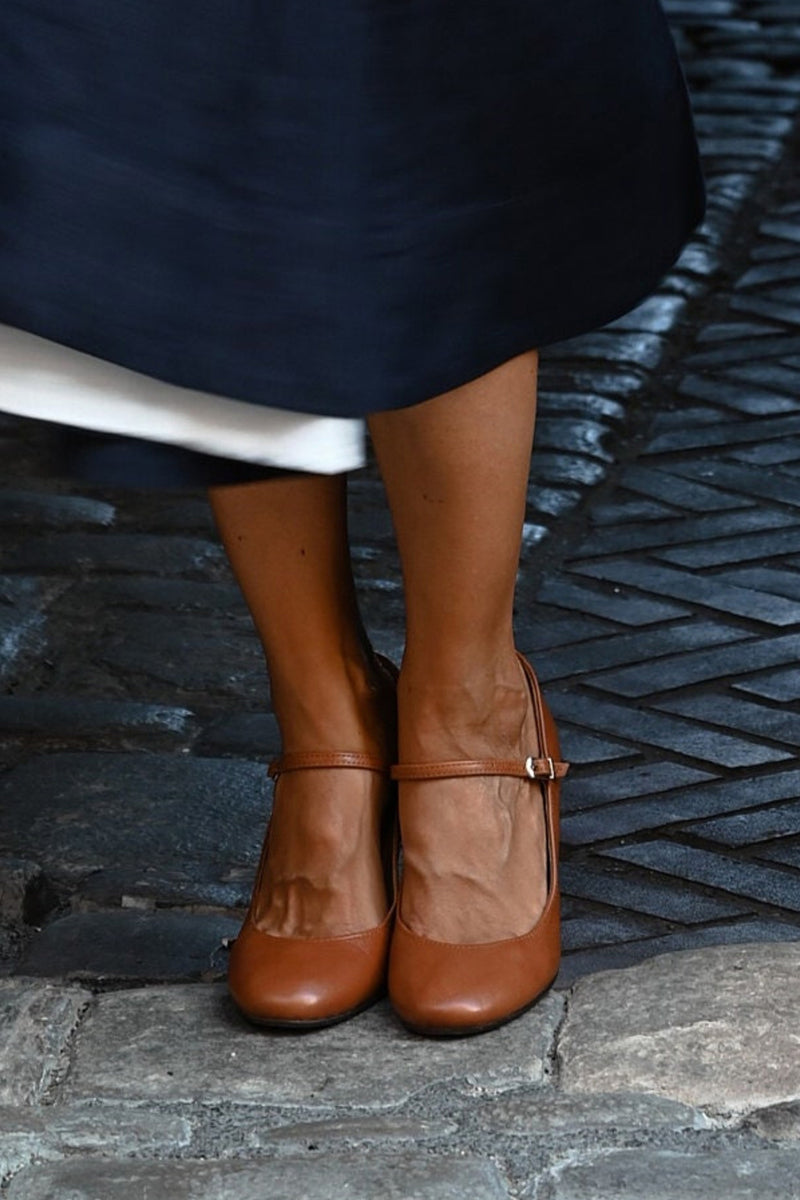 Bravina | Sandales à bride chic sur petit talon – élégantes et confortables pour le quotidien