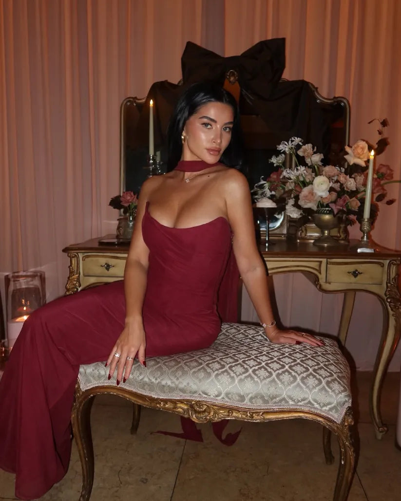 Aniyah Robe Midi Sans Manches – Élégance Moderne