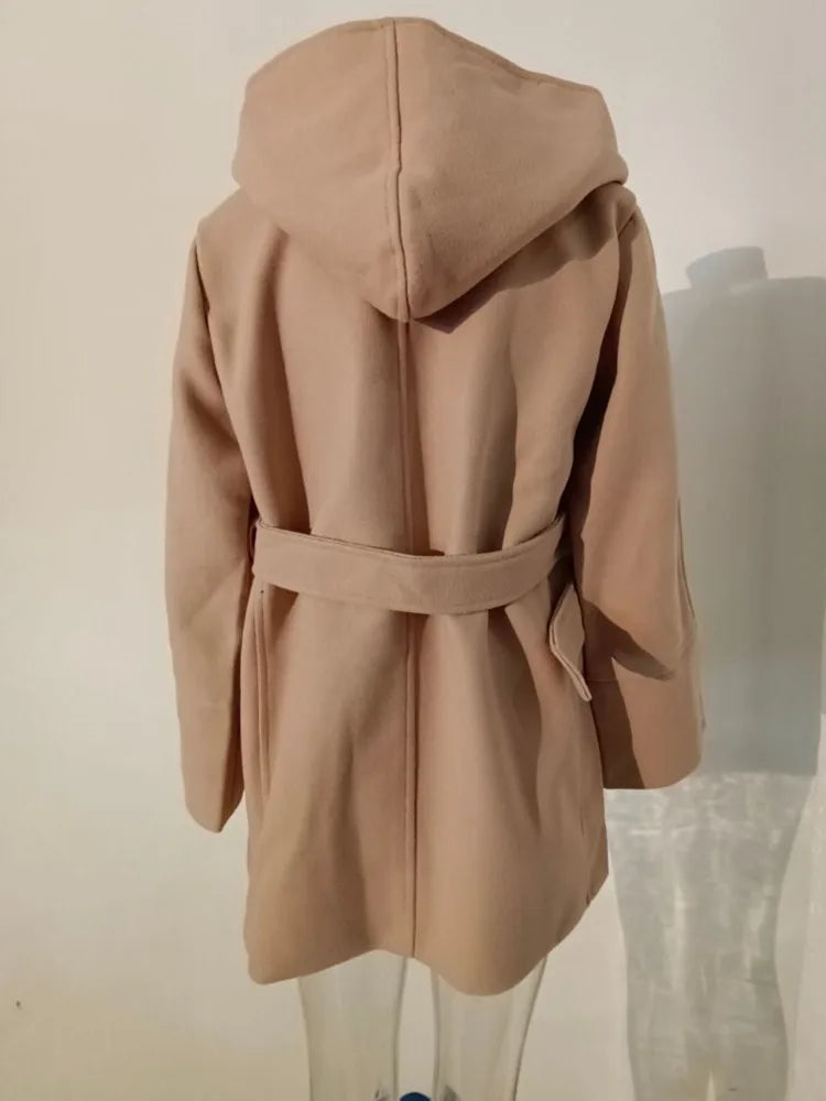 Elira™ Manteau en laine à capuche — chaleur douce et allure contemporaine